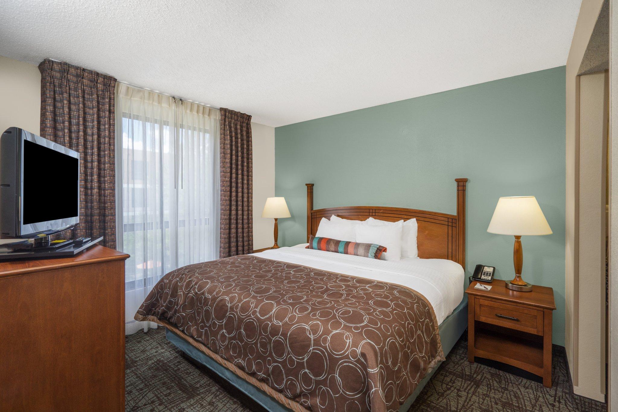 Staybridge Suites Memphis-Poplar Ave East By Ihg Exterior foto