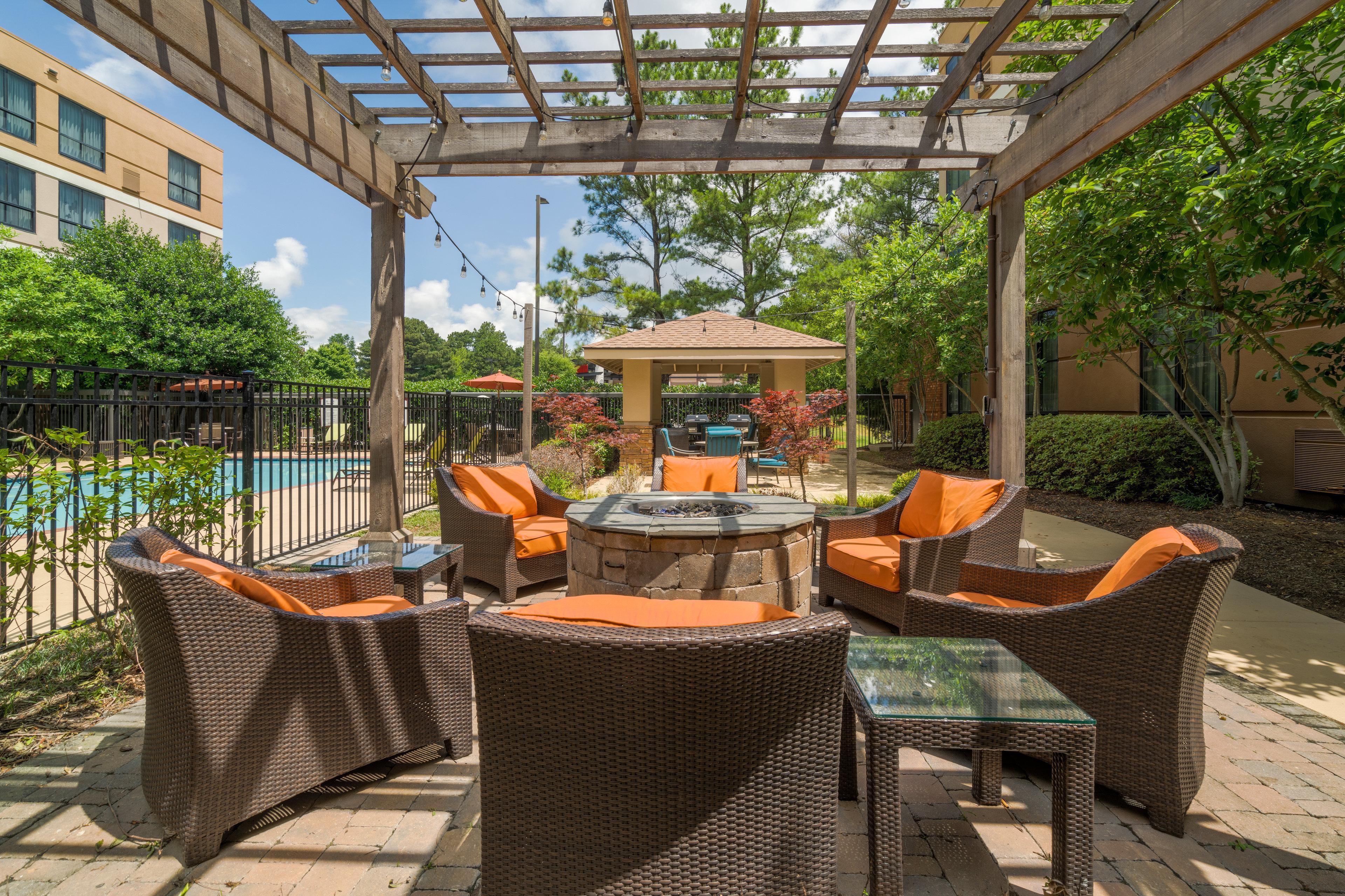 Staybridge Suites Memphis-Poplar Ave East By Ihg Exterior foto