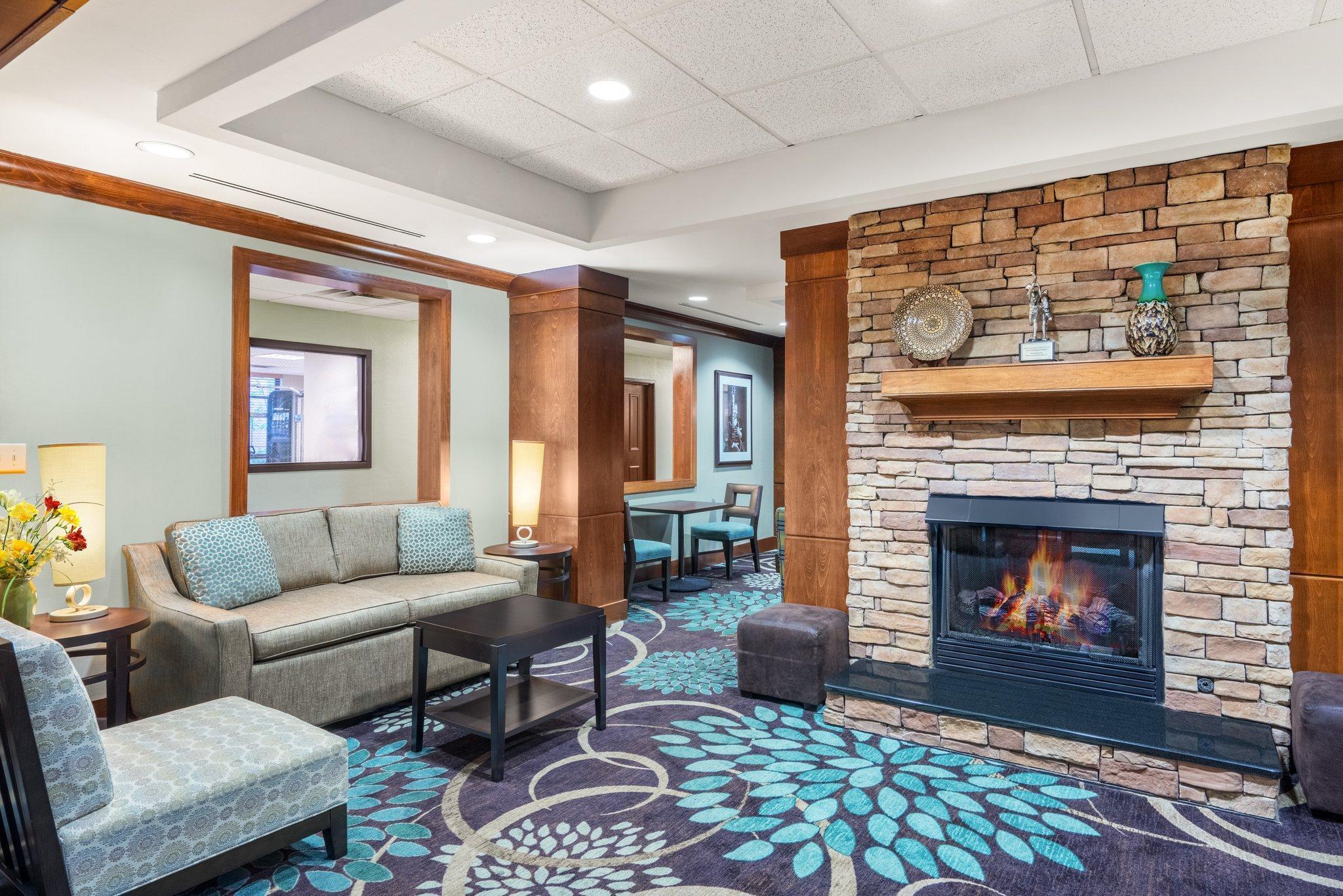Staybridge Suites Memphis-Poplar Ave East By Ihg Exterior foto